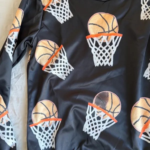 Women's NEW Basketball Hoops Theme Long Sleeve Silky Tee Size L #260453 - Image 2