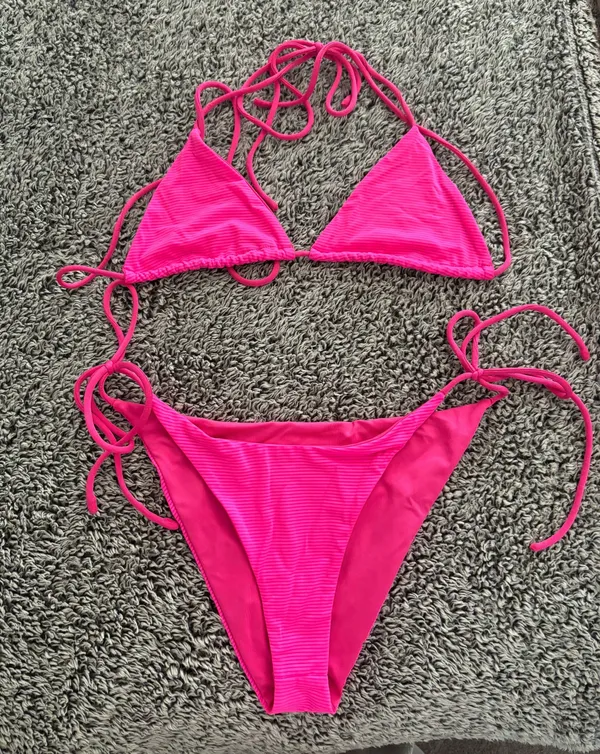 Superdown Hot Pink Bikini - Image 2
