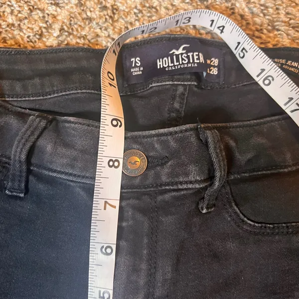 Hollister Distressed Black Wash Low Rise Skinny Jeans Size 7S‎ W28 L26 - Image 4