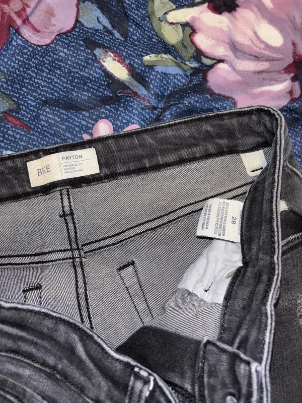 BKE Jeans - Image 2