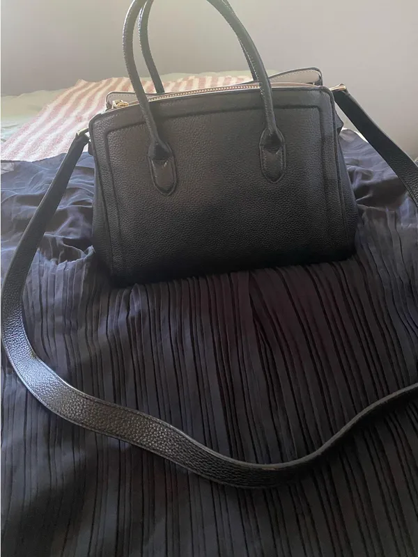 Kate Spade Purse - Image 3