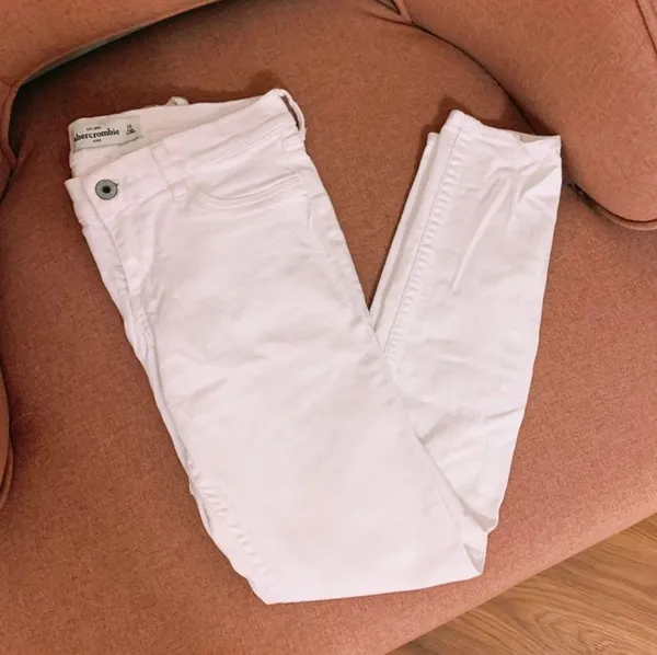 Abercrombie Kids White Jeans - Image 6