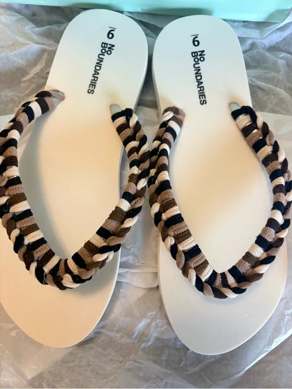 No Boundaries Women’s White Sandals with Braided Black and Brown Straps - Image 2