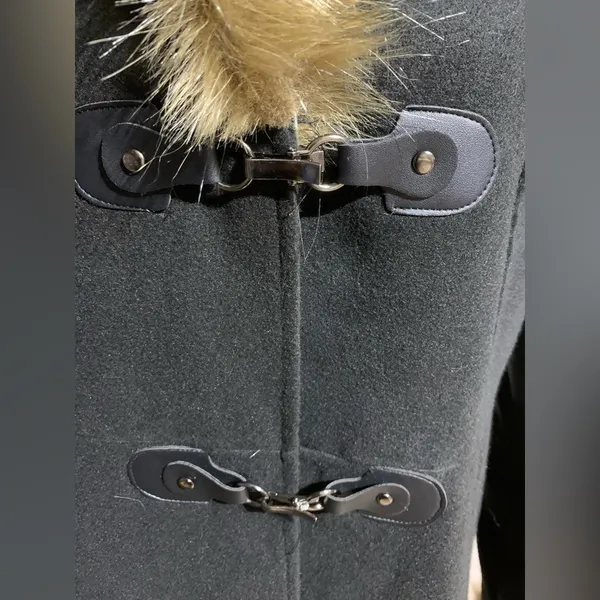 Black Faux Fur Trimmed Jacket - Image 7