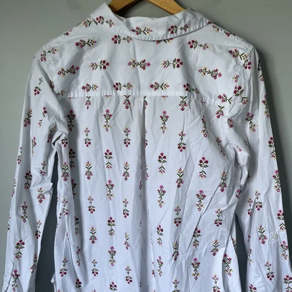 Croft & Barrow Floral Print Button Down Shirt Top White Pink Cotton Size Medium - Image 6