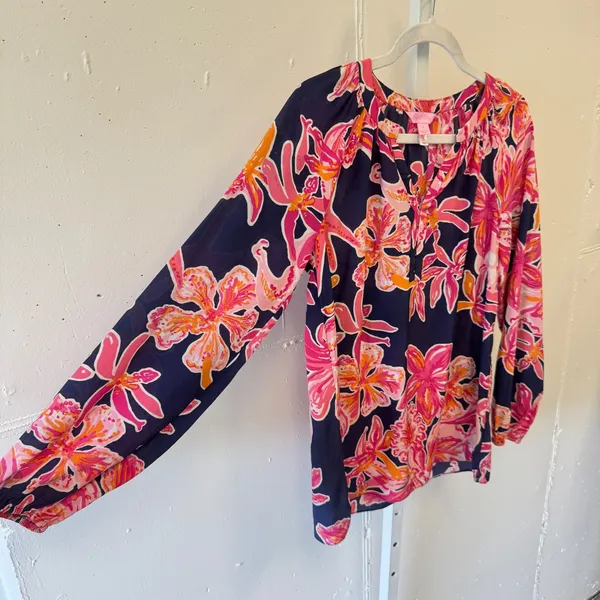 Lilly Pulitzer‎ Silk Floral Orchid Print Blouse Navy Pink Long Sleeve Small Boho - Image 4