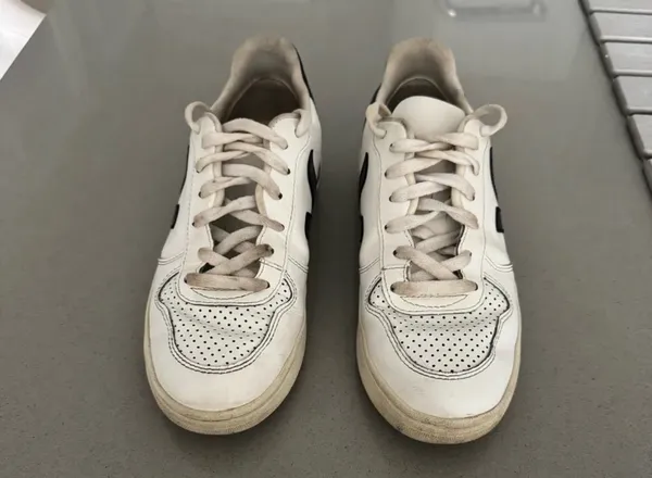 Women’s V-10 VEJA Sneakers - Image 2