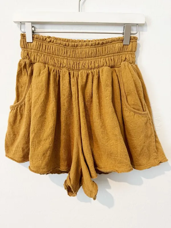Anthropologie Daily Practice Kimberly Shorts Small Smocked Waist Pocket Pilates‎ Sporty Chic - Image 4