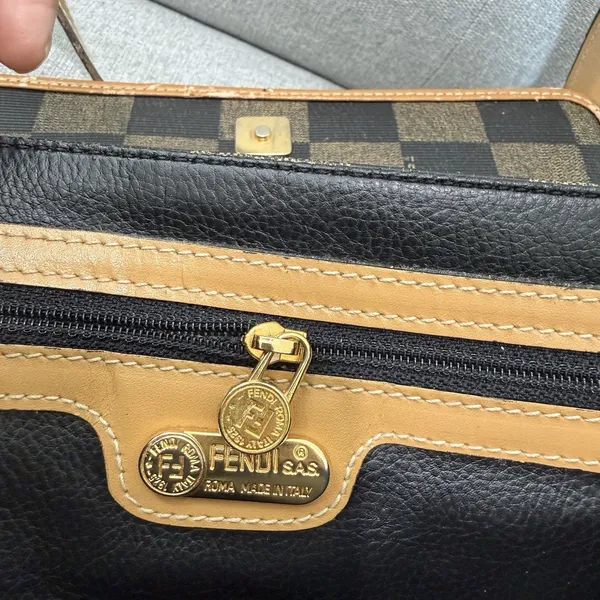 Vintage FENDI Bag Checkered Original Design Crossbody Luxury - Image 10