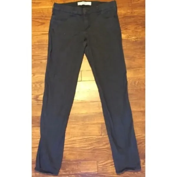 ✨HP✨Dark Grey A&F Skinny Jeans✨ - Image 2