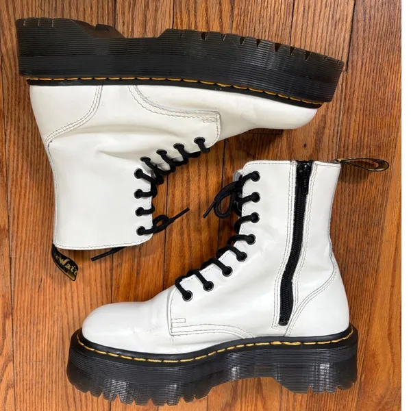 Dr. Martens‎ Jadon Platform Boots Polished Smooth Leather White Women's size 8 - Image 4
