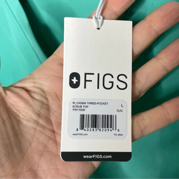 FIGS Casma Three-Pocket Scrub Top Surgical Green V-Neck Large 025NEW - Image 5