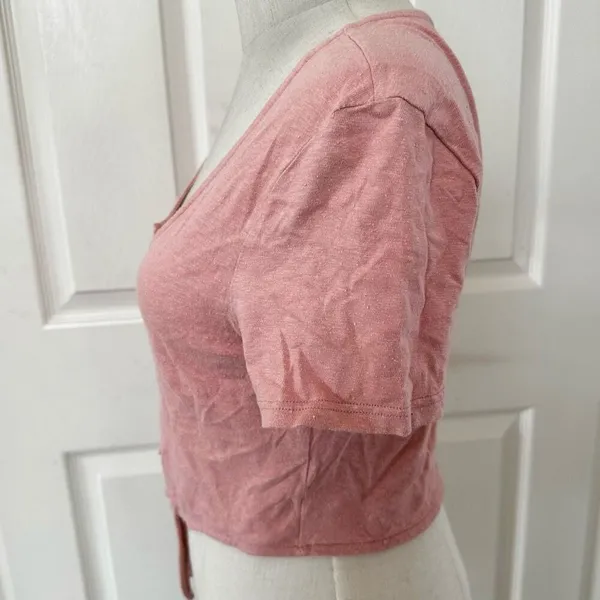 Cooperative pink short sleeved cropped tie front top - Image 5