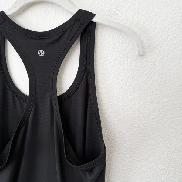 [Lululemon] Black Swiftly Tech Racerback Race Length Seamless Workout Tank Sz 8 - Image 7