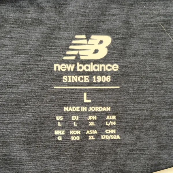 New Balance Women's Navy Blue Long Sleeve Half Zip Size Large Like New - Image 3