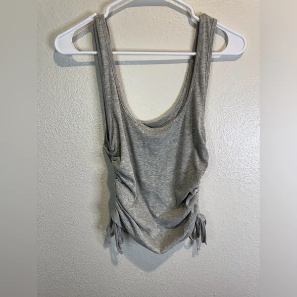 4TH & Reckless Women’s Ruched Lindsey Tank Gray Sleeveless Top‎ Size M - Image 6