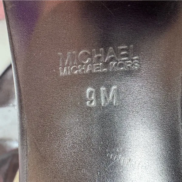 Michael Kors Elegant Silver Women's Heels - Image 4