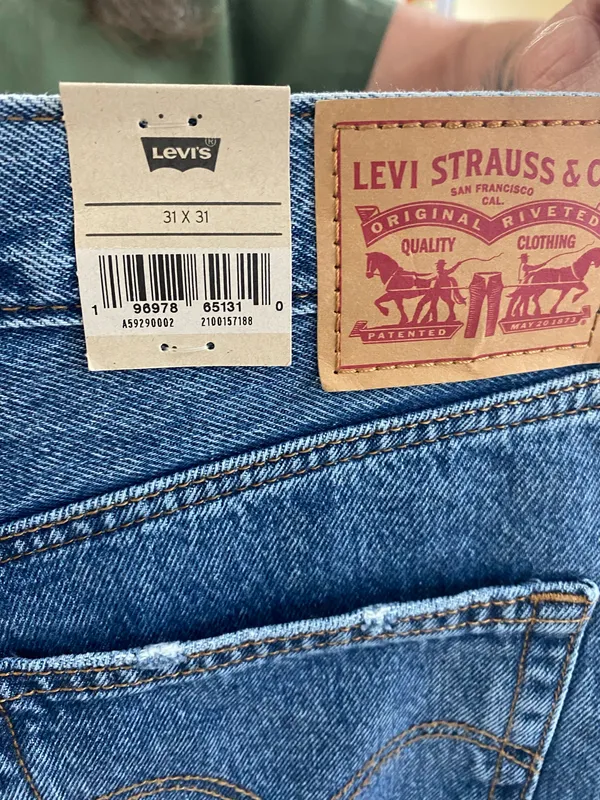 Levi’s Jeans wide leg - Image 2
