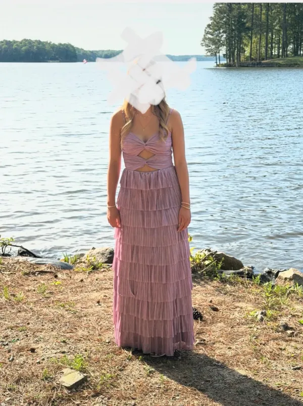Gianni Bini prom dress - Image 2