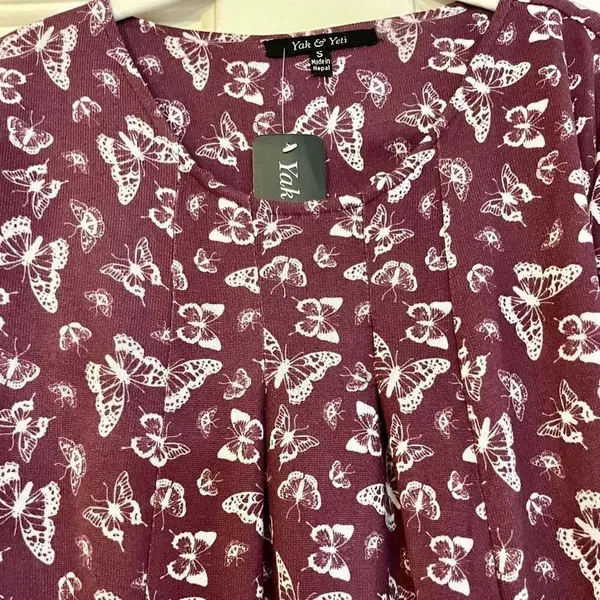 NWT Yak & Yeti Butterfly Long Sleeve Tunic Small - Image 3