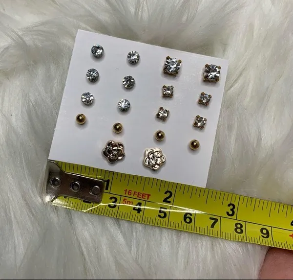 9 Pairs Gold faux Diamond Stud Earrings Bundle - Image 10