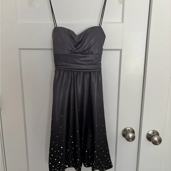 Homecoming Dress Gray Size undefined - Image 5
