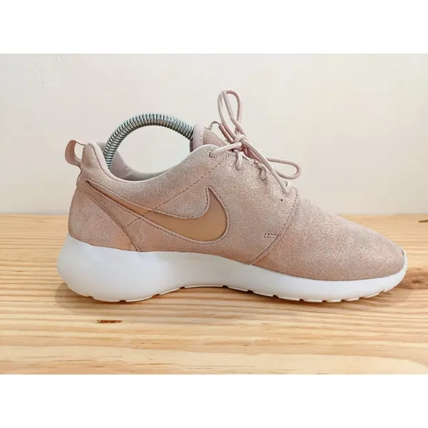 Nike Roshe One Premium Metallic Red Bronze Women’s Size 8.5 Sneakers - Image 6