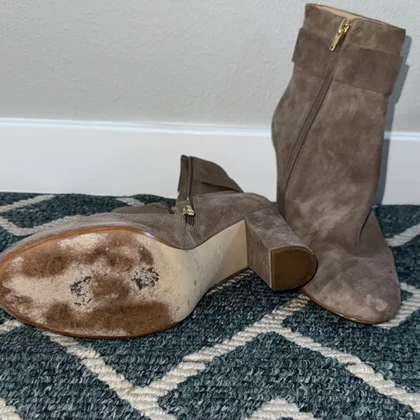 Kate Spade Suede Bow Ankle Boots Block Heel Taupe Size 9.5 - Image 9