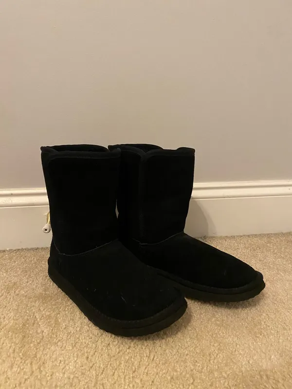 Black Boots No Boundaries - Image 3