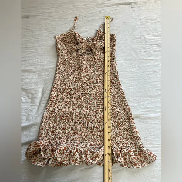 Blush Rust and Cream‎ Patterned Dress Size Medium - Image 5