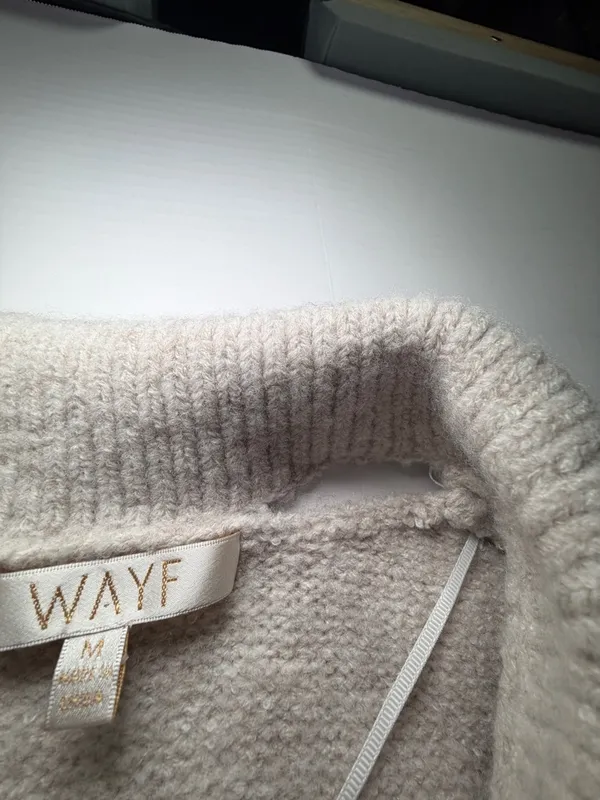 NWOT WAYF Cardigan Sweater Womens M Cream Short Sleeve Button Front READ Repair - Image 3