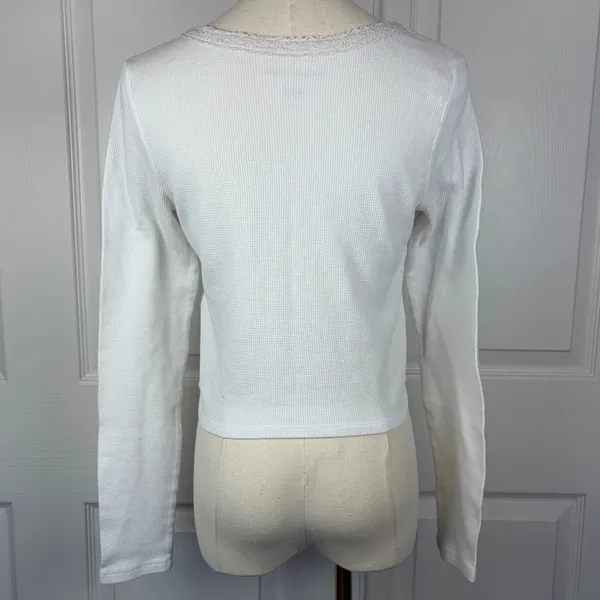American eagle white lace trim long sleeve - Image 2