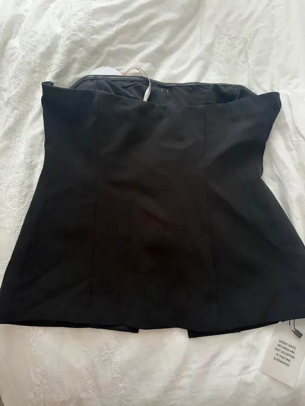 Revolve Black Strapless Top - Image 3