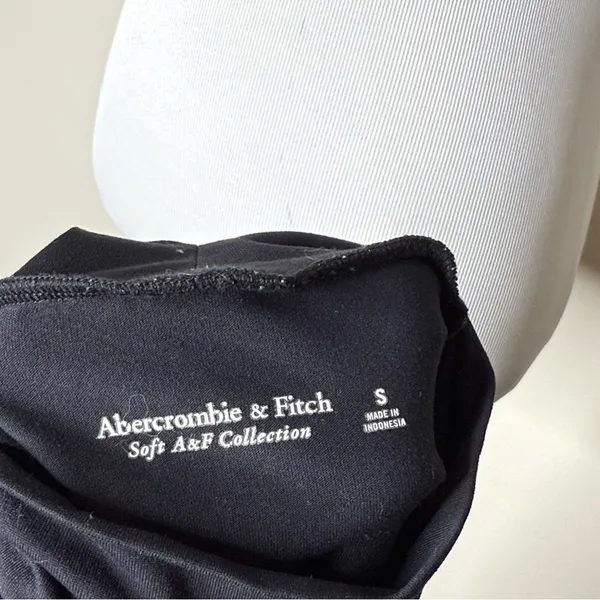 Abercrombie Black Sheer Sleeve Bodysuit - Image 3