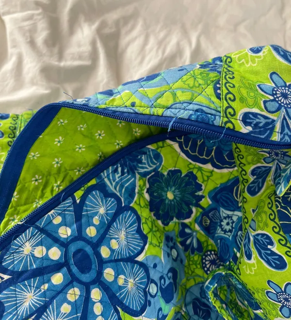 Vera Bradley Large Duffel - Image 2