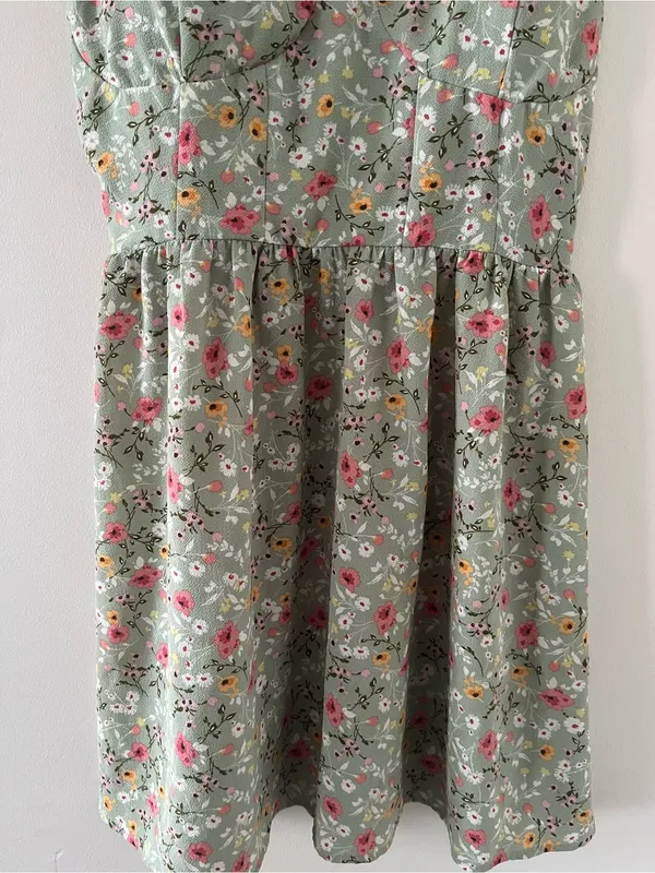 Sage Green Ditsy Floral Mini Dress Large Cottagecore Romantic Sundress Casual - Image 3