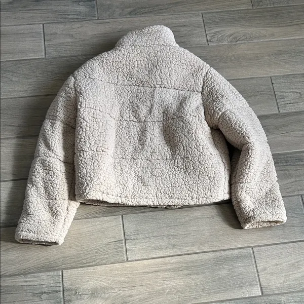 NATIVE YOUTH Cream Sherpa Jacket - Image 5