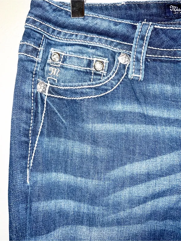 Miss Me Los Angeles Floral Pocket Detail Dark Washed Mid-Rise Straight Leg Jeans - Image 4