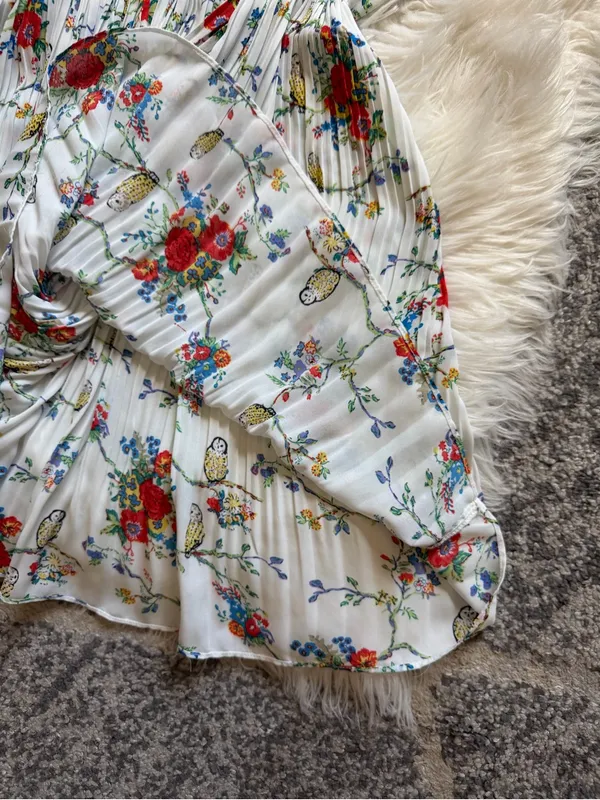 Pleated floral print mini dress - Image 3