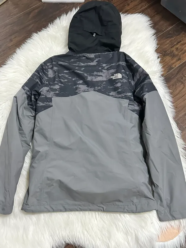 The North Face Women's Aryia 3-in-1 Triclimate Jacket winter ski snowboarding jacket - Image 2