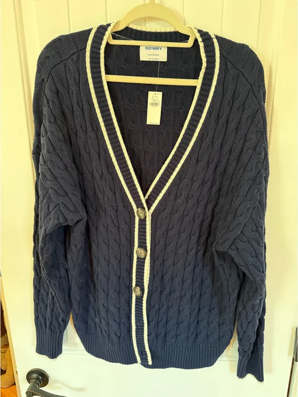 Old Navy Cardigan Sweater - Image 3