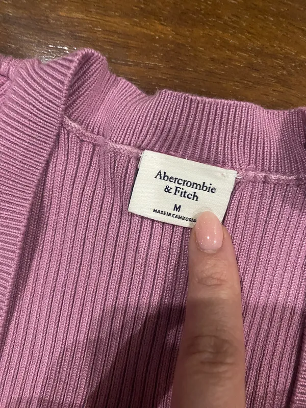 Abercrombie Purple Sweater - Image 3