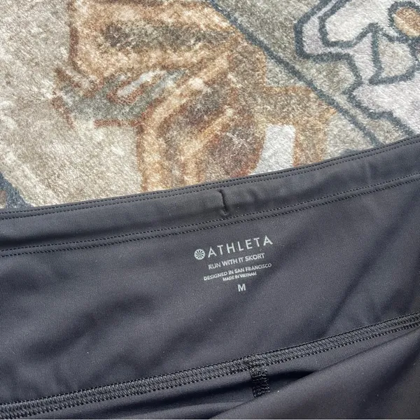 Athleta Black RUN WITH IT‎ HIGH RISE 14 SKORT - Image 4