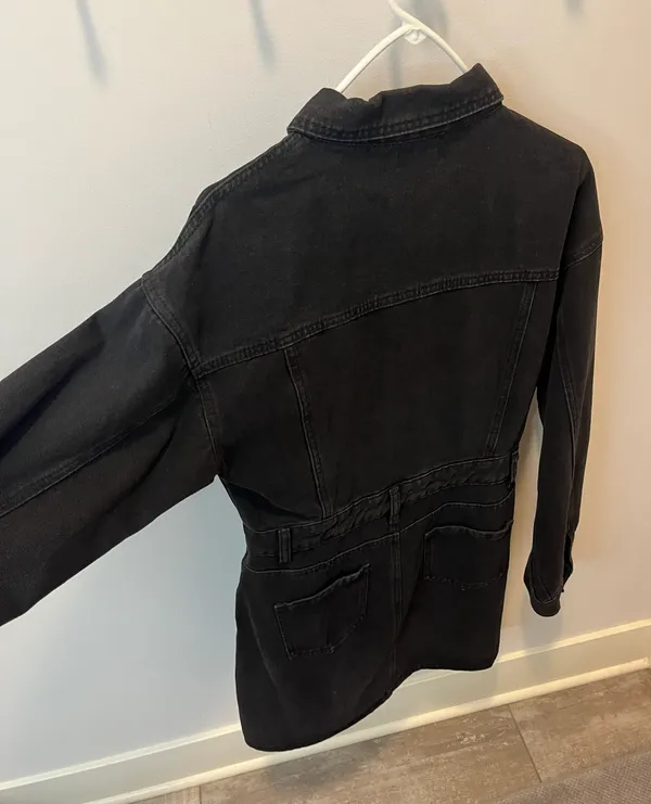 Pretty Little Thing Black Denim Dress - Image 5