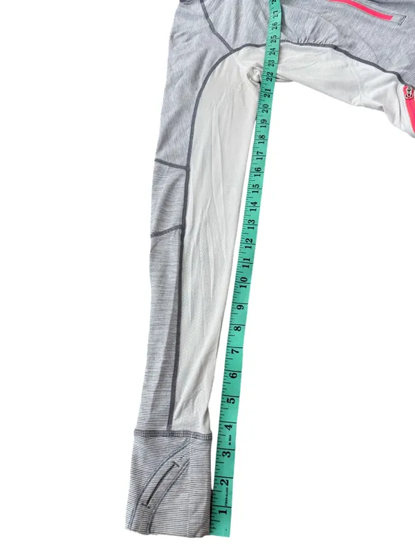 Lululemon Run Wild 1/2 Zip Pullover Size 2 - Image 9