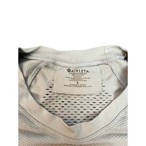 Athleta Nylon gray Cut Out Vented Compression Athletic Shirt Size s - Image 6