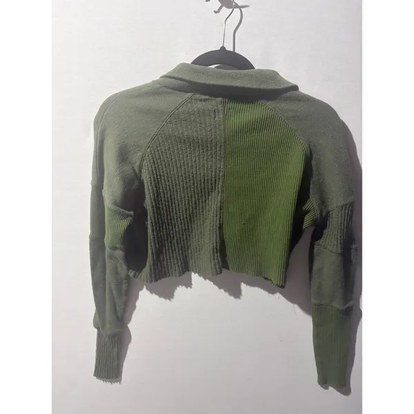 BDG‎ Green Ribbed Cropped Pullover Sweater Snap Collar Raw Hem Size S - Image 8