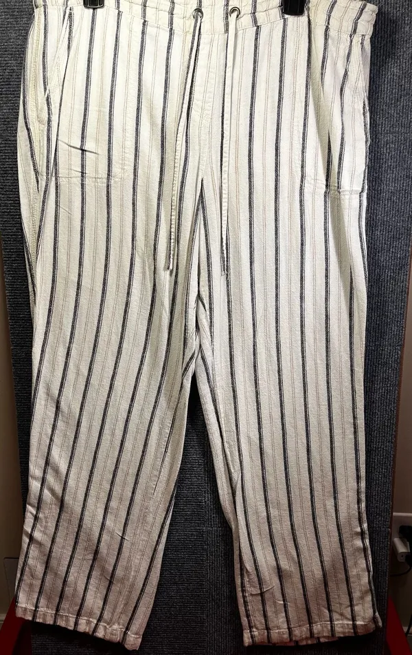 Per Se Women's Linen Blend Striped Pull-On Drawstring Trousers - Image 5