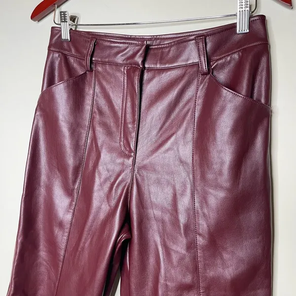 LBLC THE LABEL Jen Faux Leather Cropped Pants in Elderberry burgundy sz M - Image 4