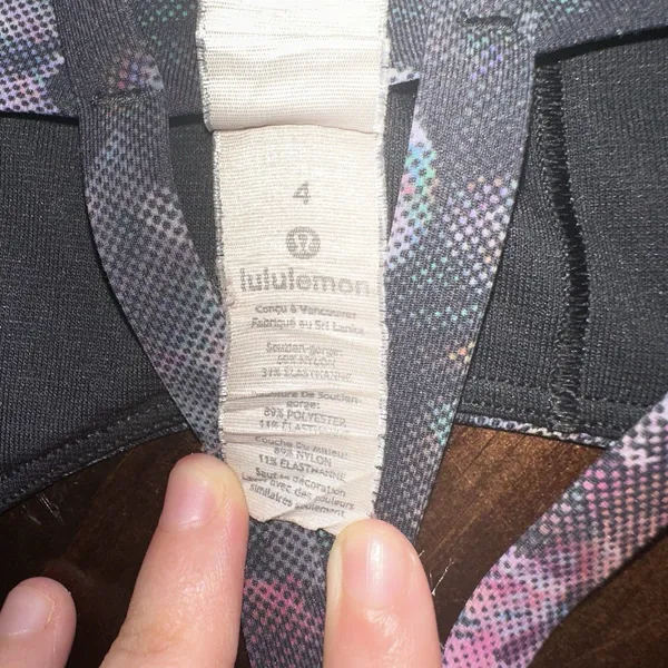 Lululemon Energy Bra Sz 4 Floral Strappy Medium Support Purple Black Women - Image 5